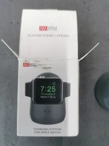 AhaStyle silicone iWatch charging stand - Picture 1 of 3