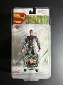 Superman Action Figure Superman New Krypton Series 1 DC Direct NEW 8247 - Picture 1 of 1