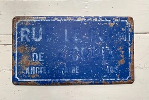 Genuine French Enamel Road / Street Sign 'Rue Le Guen De La Croix' White on Navy - Picture 1 of 8