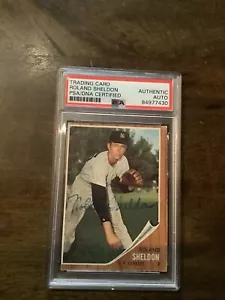1962 Topps Roland Sheldon Signed card PSA/DNA Authenticated - Picture 1 of 3