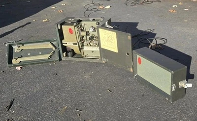 Proyector Victor Animatograph 65-10 16 mm con sonido * tubos, altavoz, cables, bombilla Foto 1 de 4