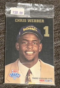 NBA Hoops 1994 paquete transparente sellado. Chris Webber - Delantero y Allan Houston en la parte posterior. - Imagen 1 de 2