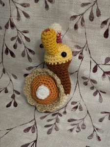 1 Häkelschnecke Pumpkin Pie Schnecke gehäkelt Erntedankschnecke Herbst Herbstschnecke   - Bild 1 von 8