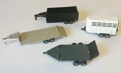 Lote de 4 remolques agrícolas Ertl 1/64, remolque para caballos, grano de plataforma de cuello de ganso Foto 1 de 4