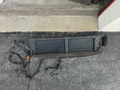 2018-2020 Volvo V90 S90 Radiator shutter 1131186 - Image 1 of 4