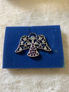 Angel Pin Brooch Purple And Clear Set In Silvertone February Birthstone - Picture 1 of 5