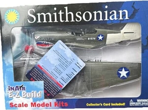 SMITHSONIAN/ New Ray Model Airplanes Kits - P-40 Warhawk / P-51 Mustang - Picture 1 of 2