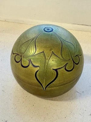 Peso de papel Orient & Flume, arte em vidro artesanal, assinada e numerada 1976 - Imagem 1 de 4