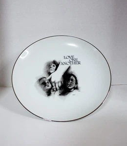 Love One Another Plate 10.5" Black White Silver Introspects World Wide Arts 1973 - Picture 1 of 7