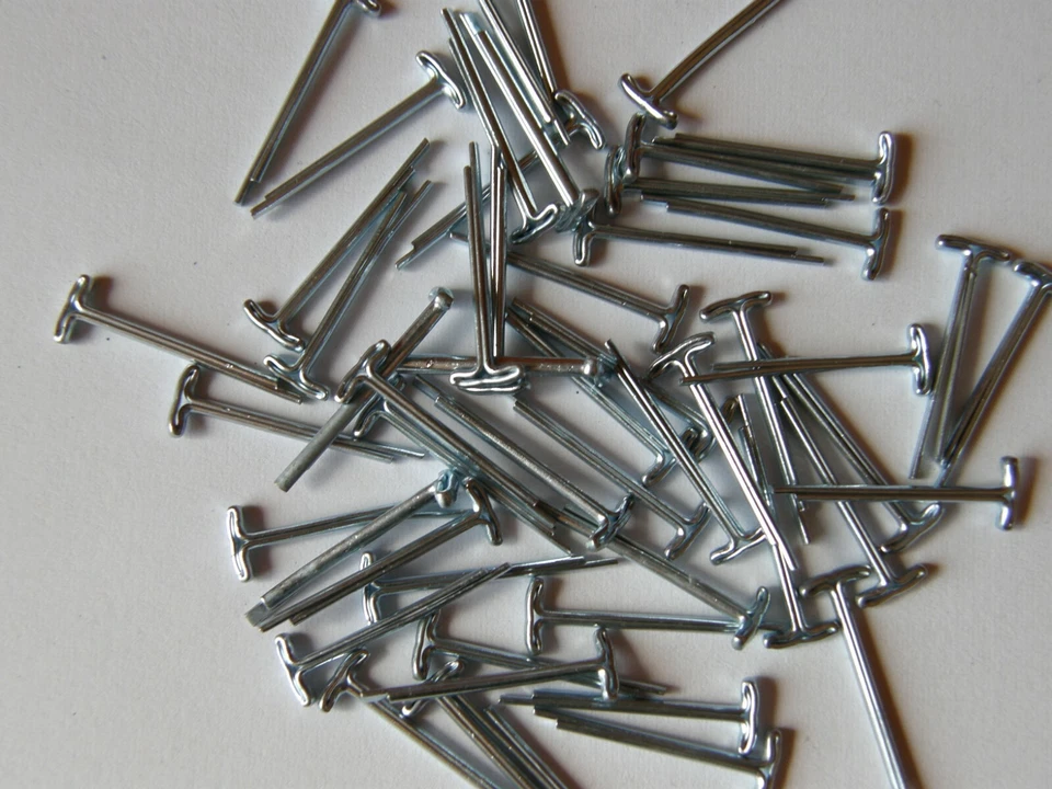 25 T-Kopf-Splinte / T-Splinte 2,5 x 28 mm für Minibären - Bärenmacher - Bild 1 von 1