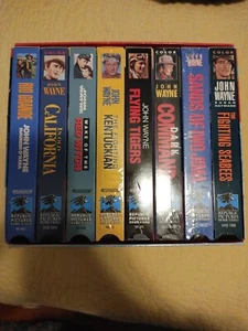 John Wayne Larger Than Life VHS Movie Collection 8 Movies Republic Home Video - Foto 1 di 2
