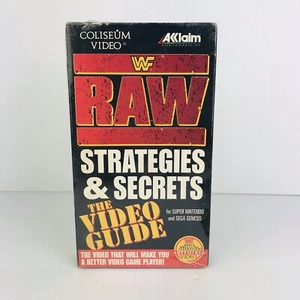 WWF: Raw: Strategies & Secrets: The Video Guide VHS,WWE, Sega, SNES, Akklaim NEW - Foto 1 di 11