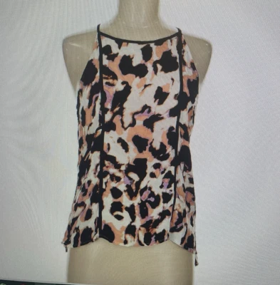 Camiseta sin mangas Calvin Klein con estampado animal talla mediana melocotón y tubo negro fluido Foto 1 de 4