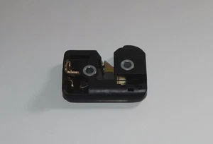 Blocco portellone posteriore nuovo originale Seat Cordoba Ibiza 6K0827505F - Foto 1 di 9