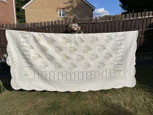 Vintage American Quilt - Picture 1 of 10