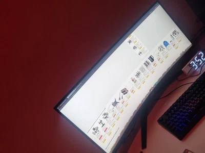 ASUS TUF Gaming VG34VQL3A Monitor 34" UWQHD 3440x1440 HDR AMD FreeSync 180Hz 1ms - Bild 1 von 4