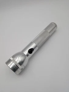 Linterna Maglite 2 D Celdas Aluminio Plata De Colección 10" Mag Lite Light - Funciona - Imagen 1 de 13