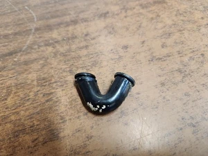 Tubo respirador Briggs & Stratton modelo 100902 67738 - Imagen 1 de 4