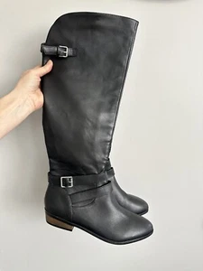 Material Niña Talla 8 Para Mujer Negro Carleigh Alto Ancho Pantorrilla Botas de Montar Hebillas - Imagen 1 de 8