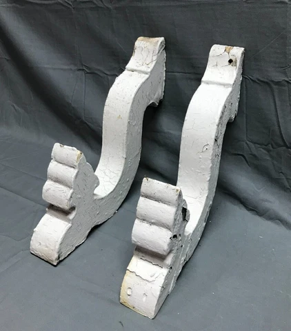 Pair Small Shabby White Wood Chic Gingerbread Porch Brackets VTG Corbels 969-22B Cover