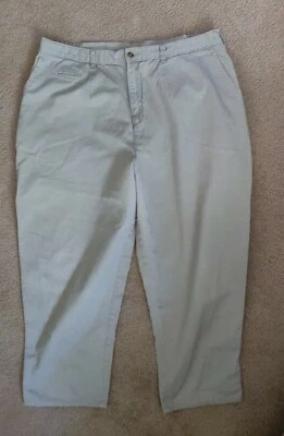 De colección. Pantalones chinos caqui pierna cónica cintura alta plisados delanteros BLANCO STAG AÑOS 90 TALLA 20P Foto 1 de 2