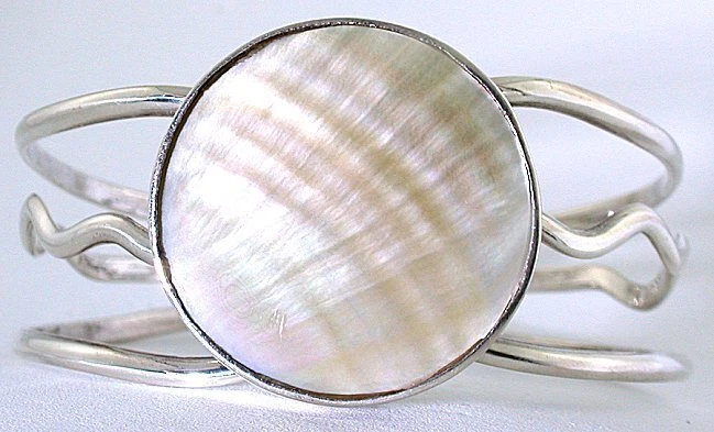 Mother Of Pearl Sterling Silver Cuff Cabochon 7 Inch Cuff Bracelet EBS2576 - Image 1 of 4