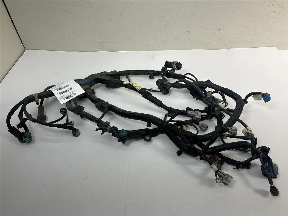 Arnés de cables de motor Suzuki Kizashi 2012 2,4 L PN-3665057L20 usado OEM Foto 1 de 4