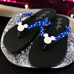 Chanclas Mickey Mouse azules blancas brillantes, sandalias de crucero de vacaciones niñas damas - Imagen 1 de 16