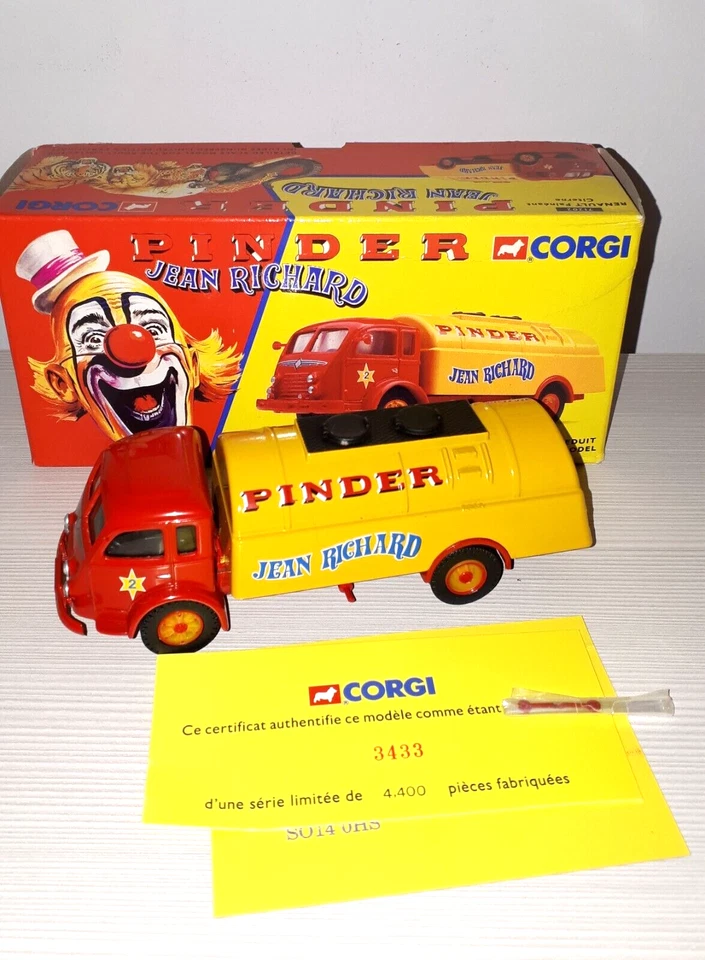 CORGI 1/50 RENAULT FAINEANT CITERNE REF.71202 DIE-CAST MODEL - Immagine 1 di 1