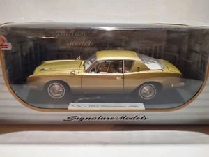 Signature Models 1963 Studebaker Avanti 1:18 Scale Diecast Car Gold 18101 - Picture 1 of 7