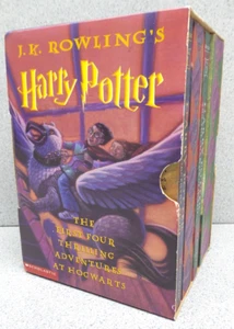 1999 Scholastic Harry Potter Collection 1st 4 Yrs Hogwarts Books Box Set - Picture 1 of 16