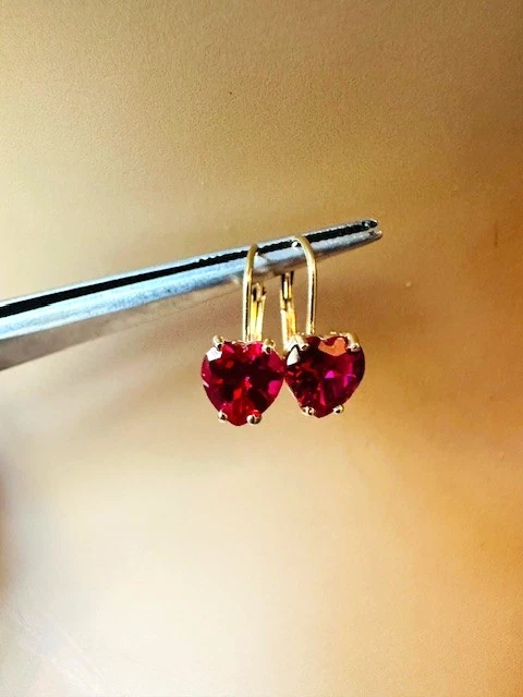 Pendientes Estate "Corazón" Rubí Oro Amarillo 14K Foto 1 de 4