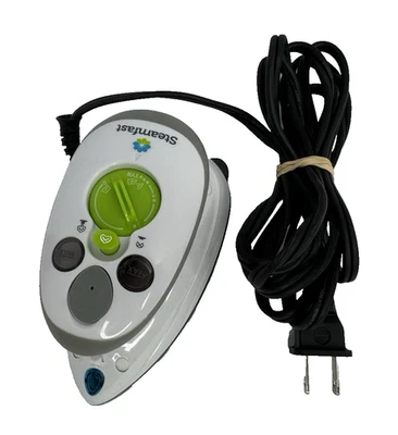 Steamfast SF-727 Portable Mini Steam Home/Craft/Travel Iron White - Image 1 of 3