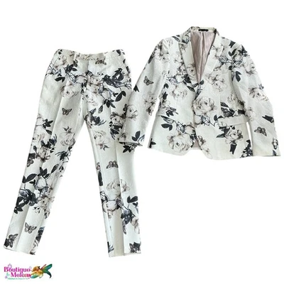 White Tailored Crepe Mono Floral Slim Suit Incl. Jacket 54 & Pants 34 - Image 1 of 4