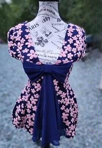 Mine Women's Medium Blouse Blue/Pink Flowers Plunge Neckline Style# TA7227 - Picture 1 of 9
