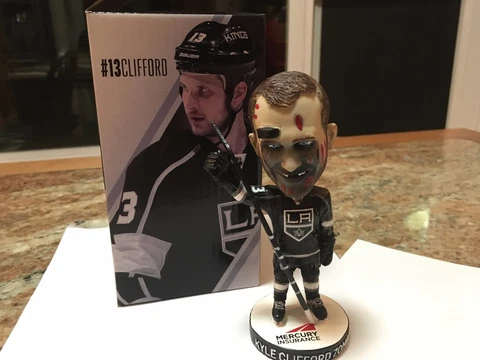 NEW in Box - Kyle Clifford Los Angeles Kings Zombie Bobblehead Bobble SGA 10/14 Cover