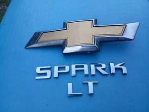 Chevrolet Spark LT 2016-22 Chrome Lettering Emblems Rear Trunk Gold Logo - Picture 1 of 7