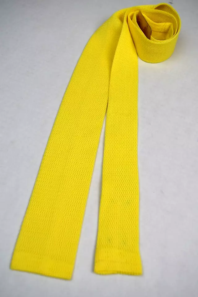 Neck Tie VTG Cavalier Cravat 40s 50s Yellow Knit Square End Skinny 51.5 x 2" NWT - Image 1 of 4