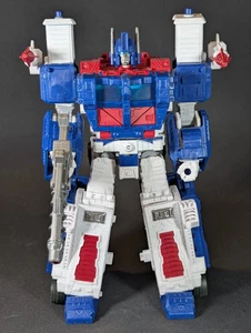Transformers Kingdom Ultra Magnus Complete Hasbro WFC Generations Leader - Picture 1 of 3