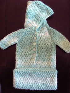 Doll Sleeping Bag Knitting Pattern - Picture 1 of 1
