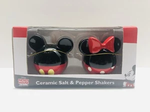 Disney Mickey and Minnie Mouse & Friends Ceramic Salt & Pepper Shakers Head Ball - Picture 1 of 2