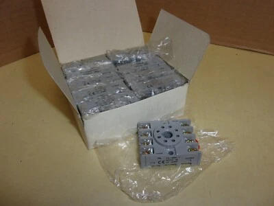 Enchufe de relé Magnecraft 70-464-1, caja de 10, nuevo Foto 1 de 4