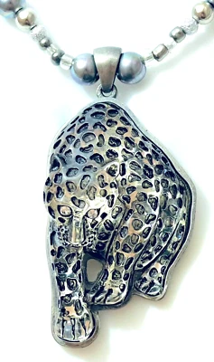 Antigo Colar Pingente Gato Selvagem Pantera Leopardo Olhos de Strass Transparente 3D Lucite - Imagem 1 de 4