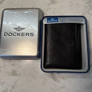 Dockers Herren-Geldbörse aus echtem Leder mit Dreifachfaltung Ausweis neu in Blechdose - Bild 1 von 8