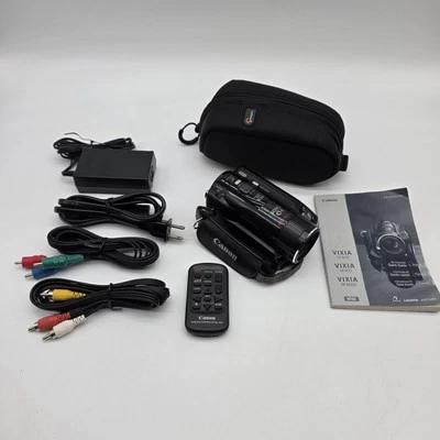 Canon VIXIA HF M30 Full HD 1080p AVCHD Video Camcorder W/SD Card + Remote + Case - Image 1 of 4