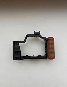 Camera cage canon m50,m5 - Picture 1 of 6