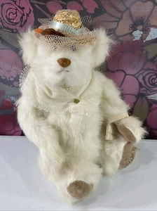 Bearly There Linda Spiegel Artista FIRMADO Oso 14” Blanco TÍA MARTHA Vestido Etiquetado - Imagen 1 de 11