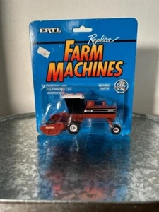 1993 Ertl Farm Machines #2261 Hesston 8400 DIE CAST METAL MOVING PARTS NIP - Picture 1 of 9