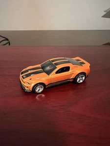 Hot Wheels Premium - Car Culture - 2014 Custom Mustang - Cruise Boulevard loose  - Bild 1 von 3