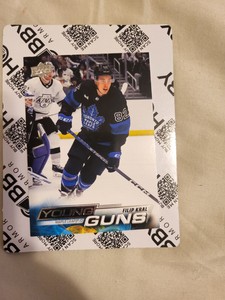 2022-23 Upper Deck Series 2 - Young Guns #493 Filip Kral Toronto Maple Leafs(RC)